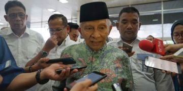Politisi Golkar: Daripada Teriak Kritik Jokowi, Lebih Baik Amien Rais Maju Jadi Capres