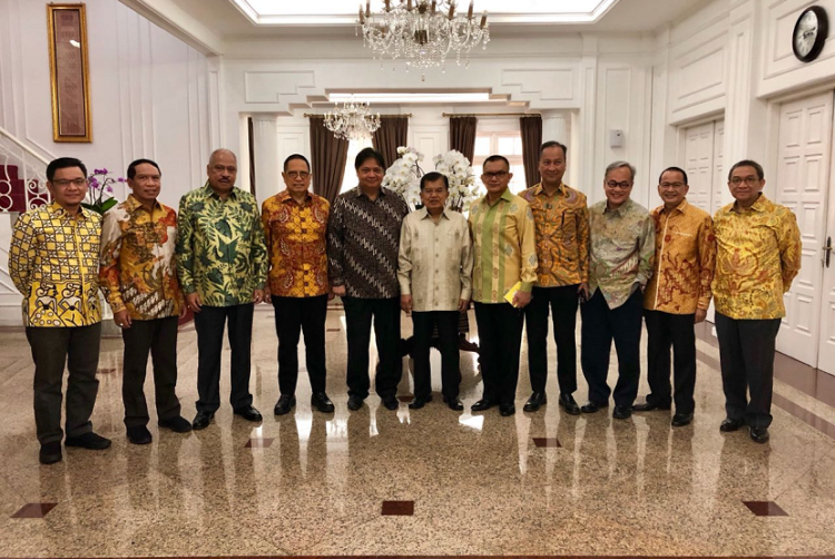 Airlangga dan Jajaran DPP Golkar Temui JK Bahas Pilpres