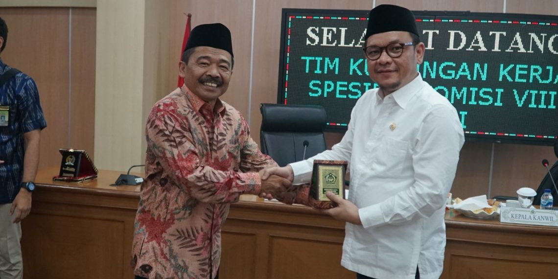 Harus ada Pertimbangan Efisiensi Pembangunan Asrama Haji Majalengka
