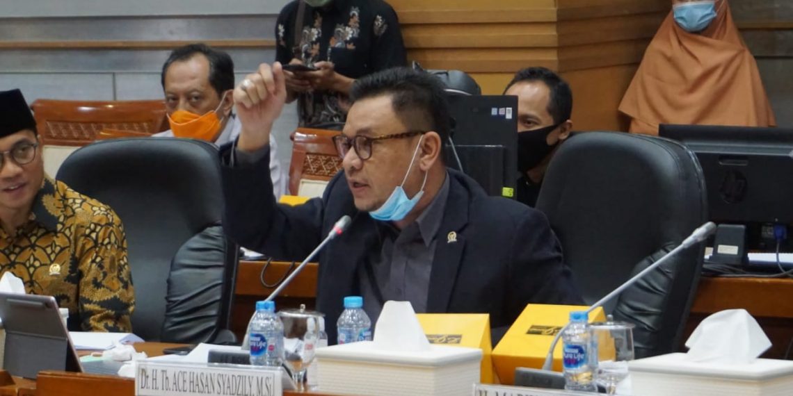 Ace Ingatkan Kemenag Berhati-Hati Soal Kebijakan New Normal di Pesantren