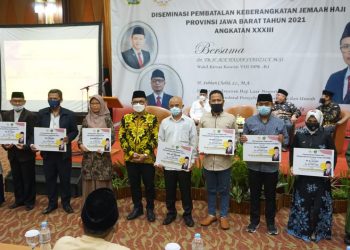 Ace Hasan Salurkan Bantuan Kepada Puluhan Madrasah di Kabupaten Bandung dan Bandung Barat