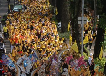 Jabar Menguning, 138 Ribu Warga Ikuti Jalan Sehat Hut Partai Golkar ke-58