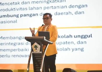 Buka Konsolidasi Golkar Jabar, Kang Ace Pimpin Doa untuk Korban Bencana Sumatra